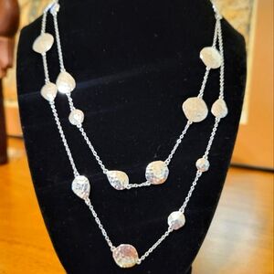 Melinda Maria Sabrina Long Necklace Hammered Pod Silvertone Lovely Piece…